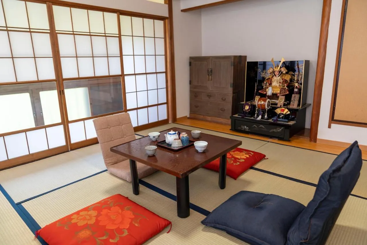 【箱根湯本】日本家屋・箱根湯本駅から徒歩15分、芸者教師の家 Ferienhaus Hakone