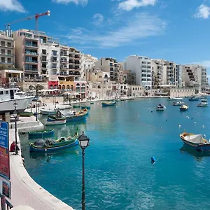 Comfy 2 Bedroom Flat In The Heart Of Apartment Valletta